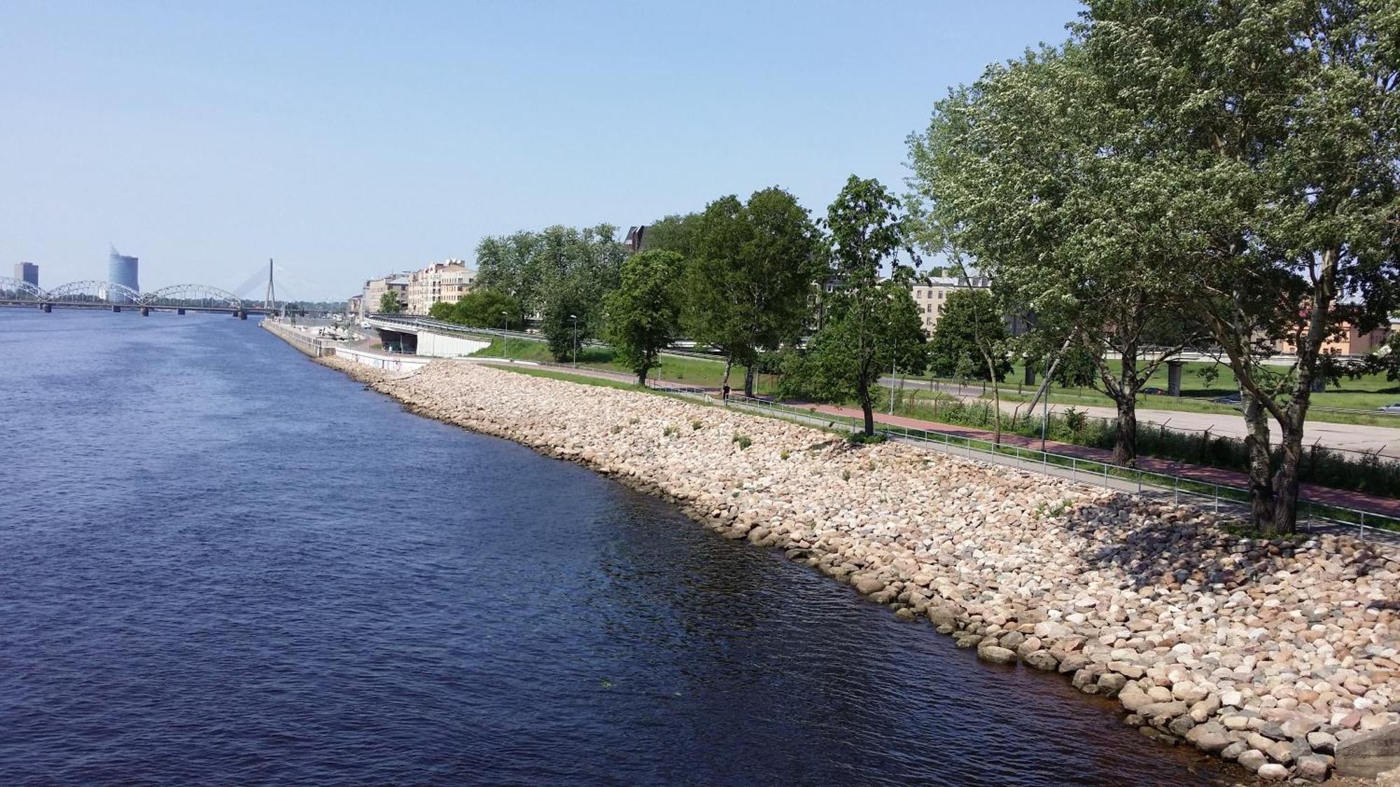 Daugavaluxapartments Free Parking ريغا المظهر الخارجي الصورة